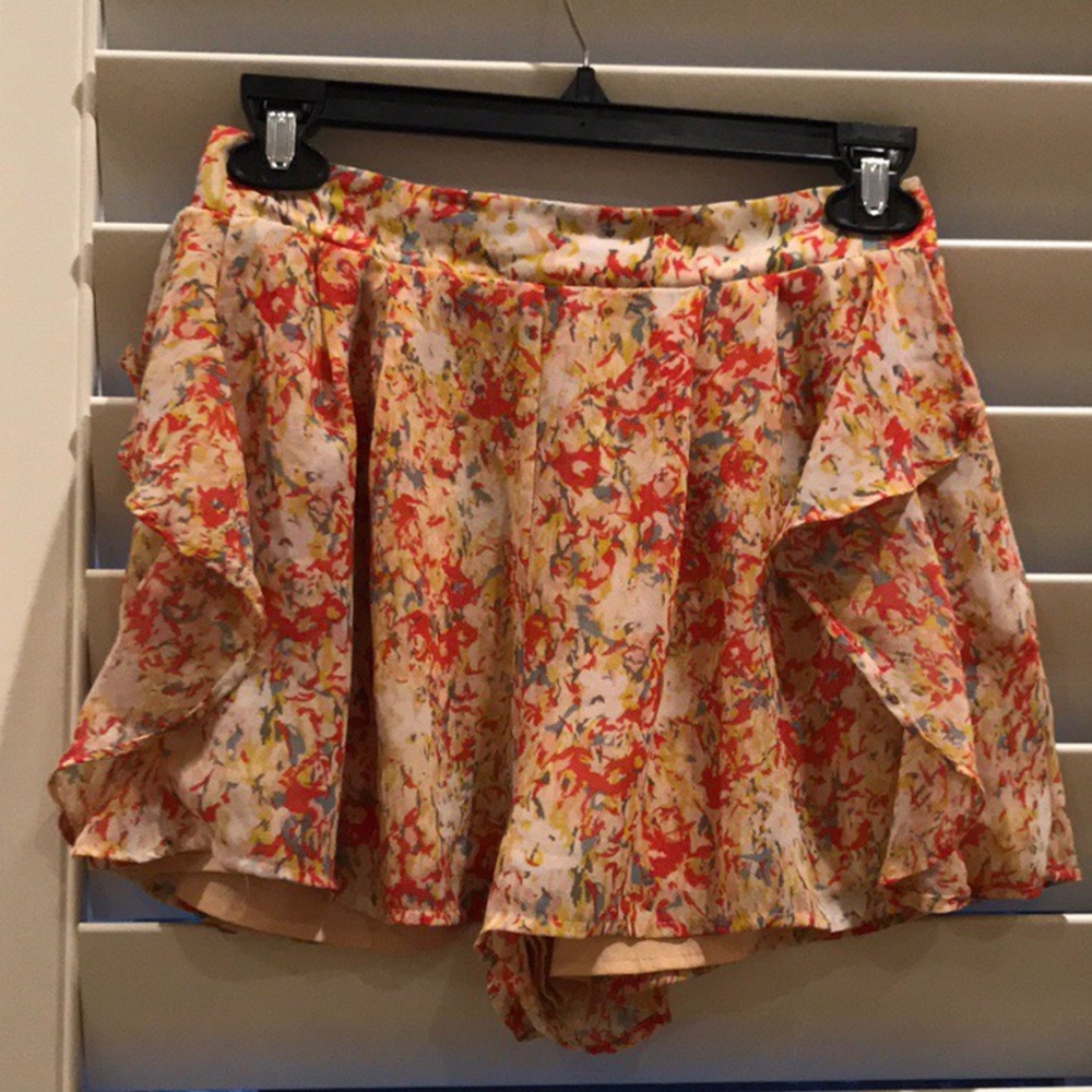 BCBGeneration Floral Shorts